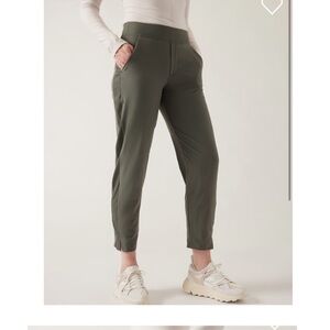 Athleta Brooklyn ankle pant olive green 8 Tall